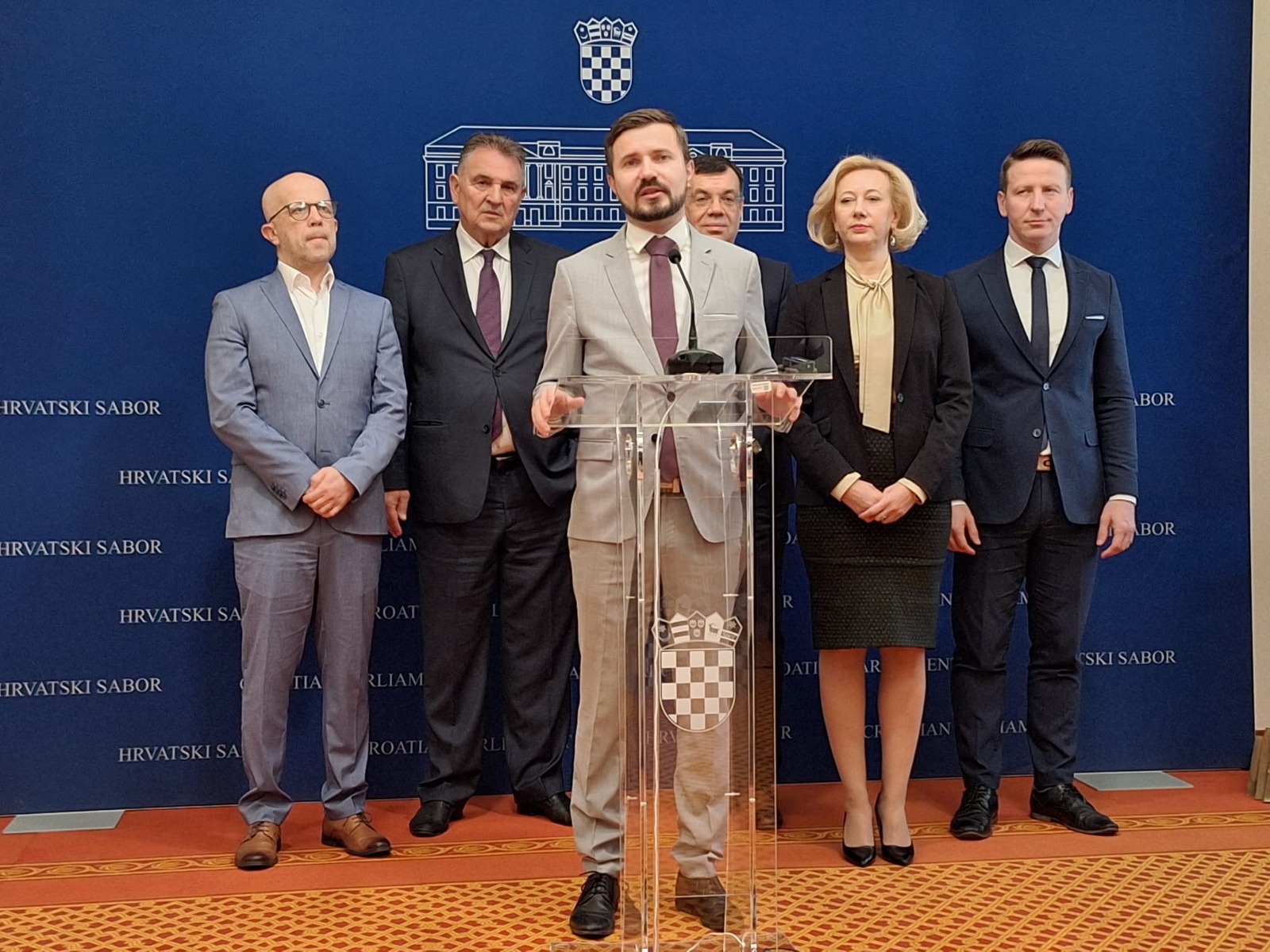 Nećemo u koalicije sa strankama koje ne priznaju privatno vlasništvo